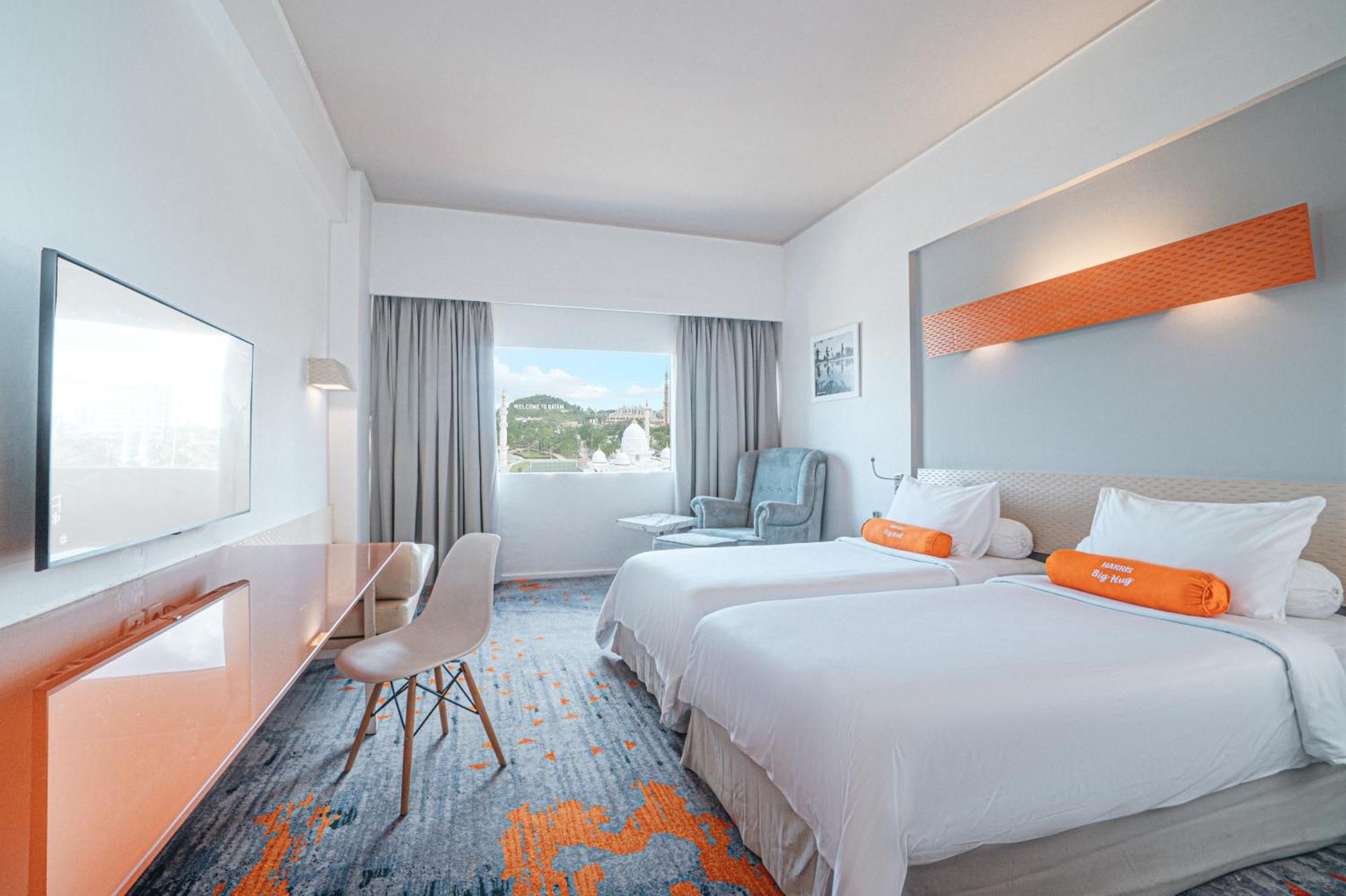 HARRIS Hotel Batam Center Bagian luar foto